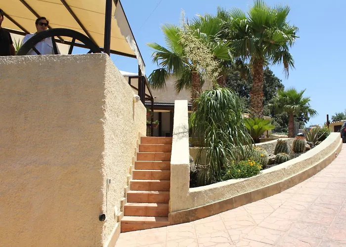 Mozia Bed and Breakfast 3*